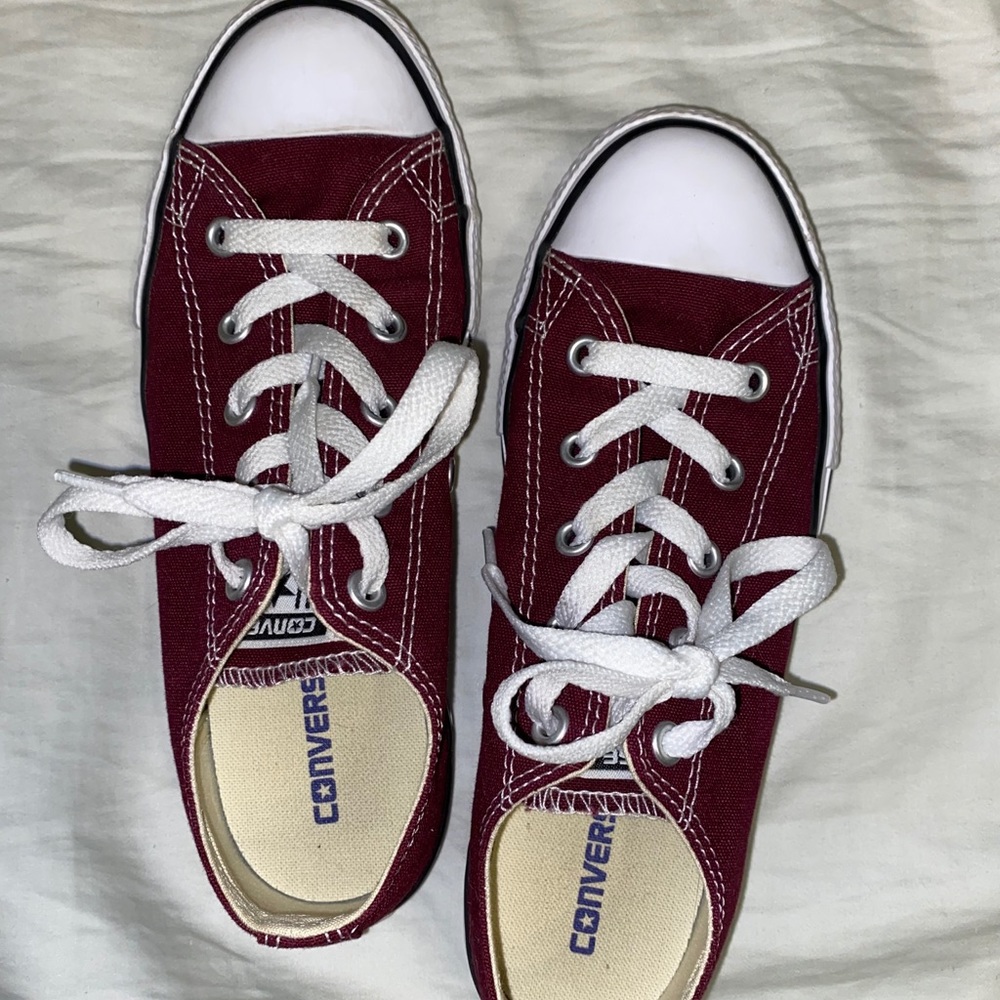 WORN ONCE- Burgundy Converse Chuck Taylors